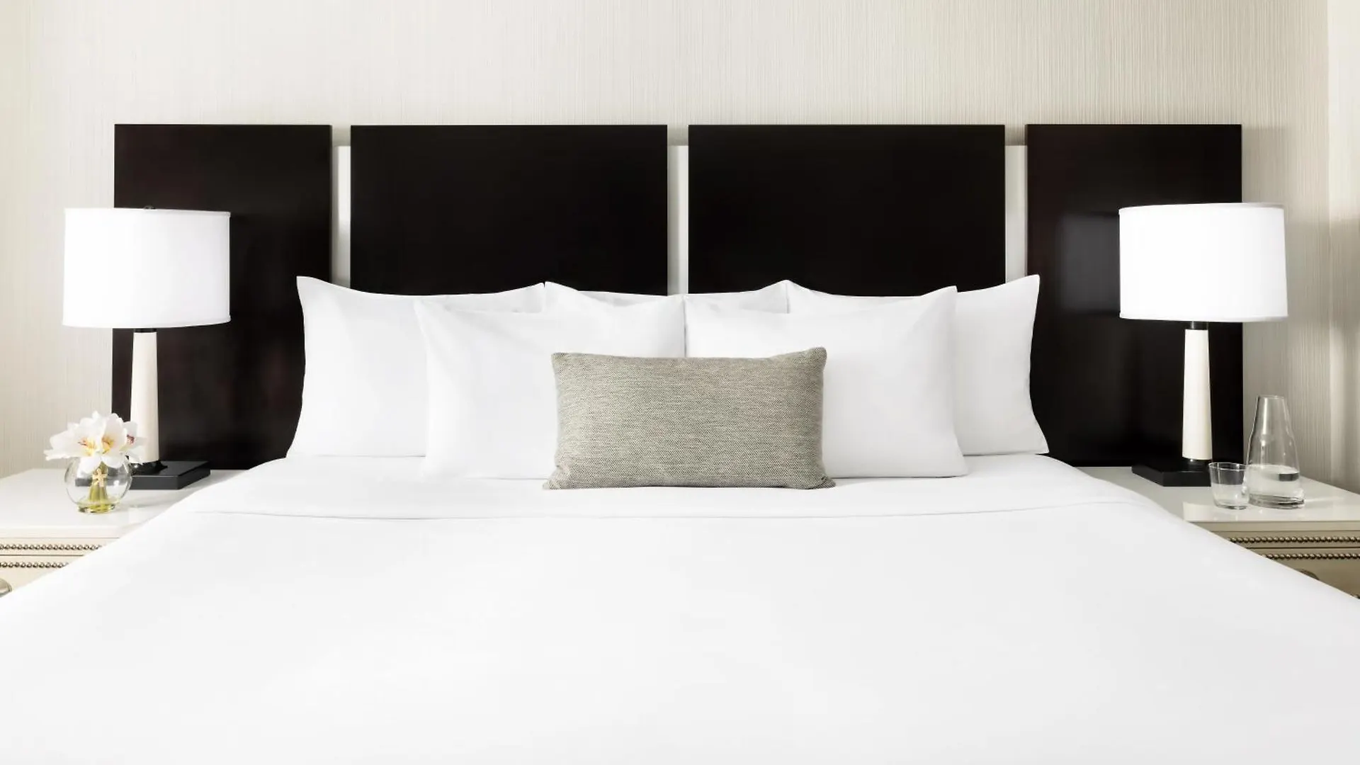 Hotel The Gregorian New York City